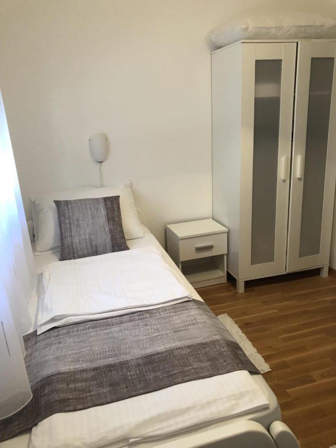 Apartmani Gavran 피로바츠 외부 사진